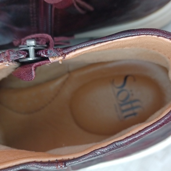 Sofft Aqua Leather Boot Shoe - Picture 6 of 9